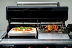 Outdoorchef Dualchef 425 G BZ Gasgrill Mit Blazing Zone Infrarotbrenner + DGS Gusseisen Grillrost 2 Stk.+ DGS Gemüse Grillrost 2 Stk. -Rosle Grills Geschaft outdoorchef dualchef 425 g rotisserie und pizza 18 700 16