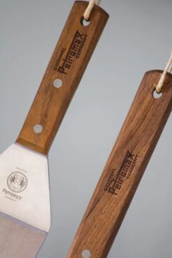 Petromax Flexibler Pfannen- Und Grillwender (Langgriff) -Rosle Grills Geschaft petromax grillwender detail griff flex2